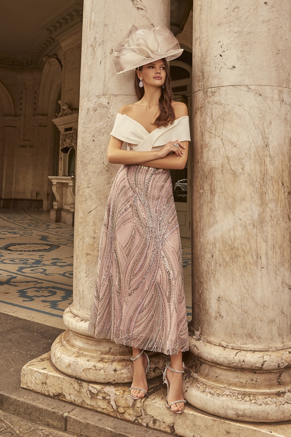 Veni Infantino Model wearing Inspirato ISJ821 Fuschia dress